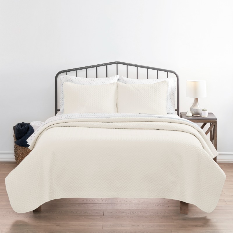 iEnjoy Home Ultra Soft Herring Pattern Quilted Queen